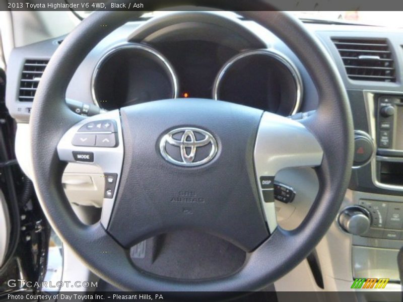 Black / Ash 2013 Toyota Highlander V6 4WD