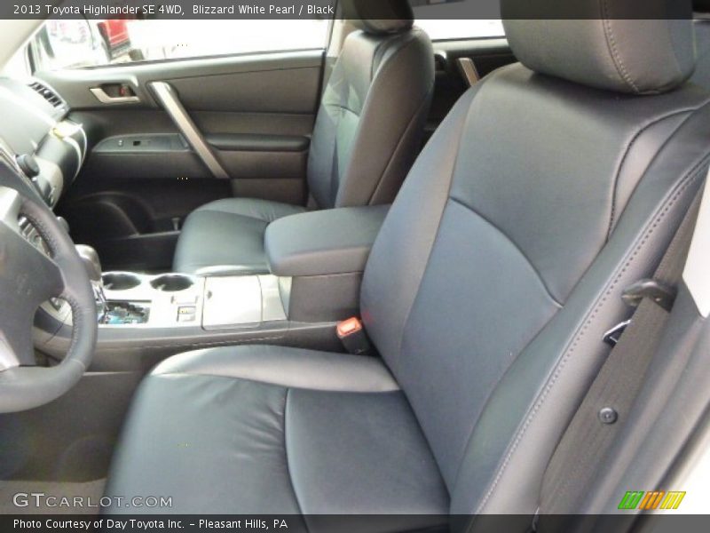 Blizzard White Pearl / Black 2013 Toyota Highlander SE 4WD