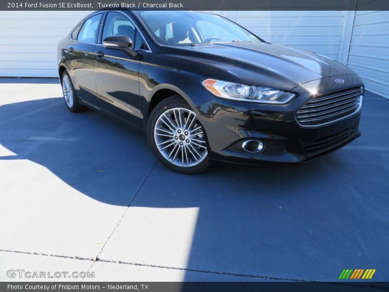 Tuxedo Black / Charcoal Black 2014 Ford Fusion SE EcoBoost