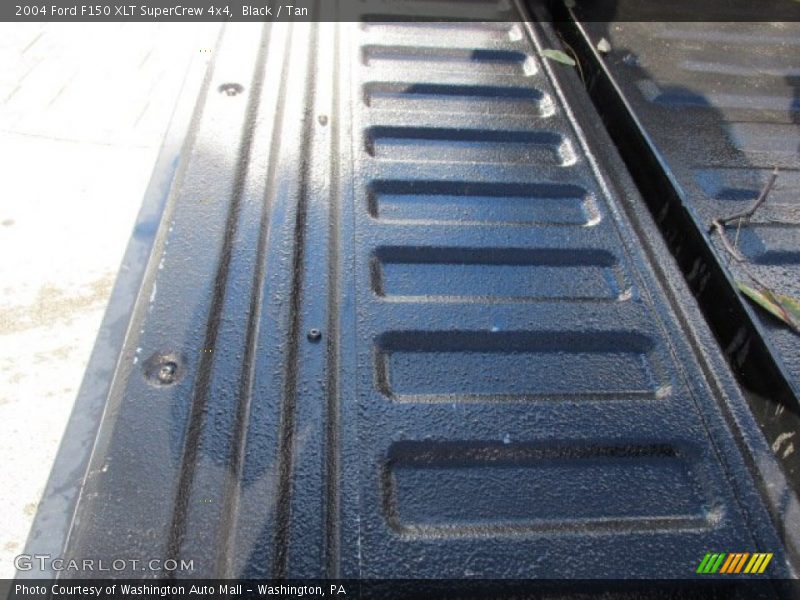 Black / Tan 2004 Ford F150 XLT SuperCrew 4x4