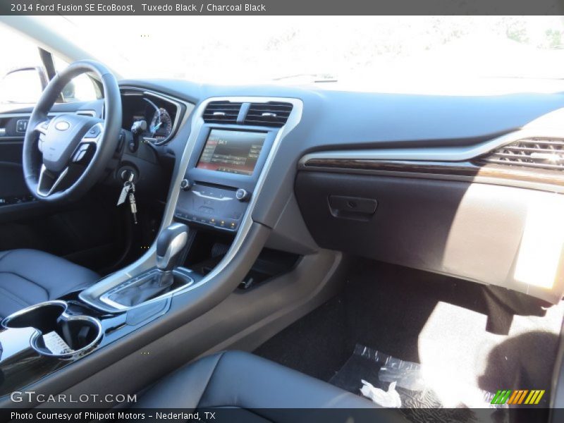 Tuxedo Black / Charcoal Black 2014 Ford Fusion SE EcoBoost