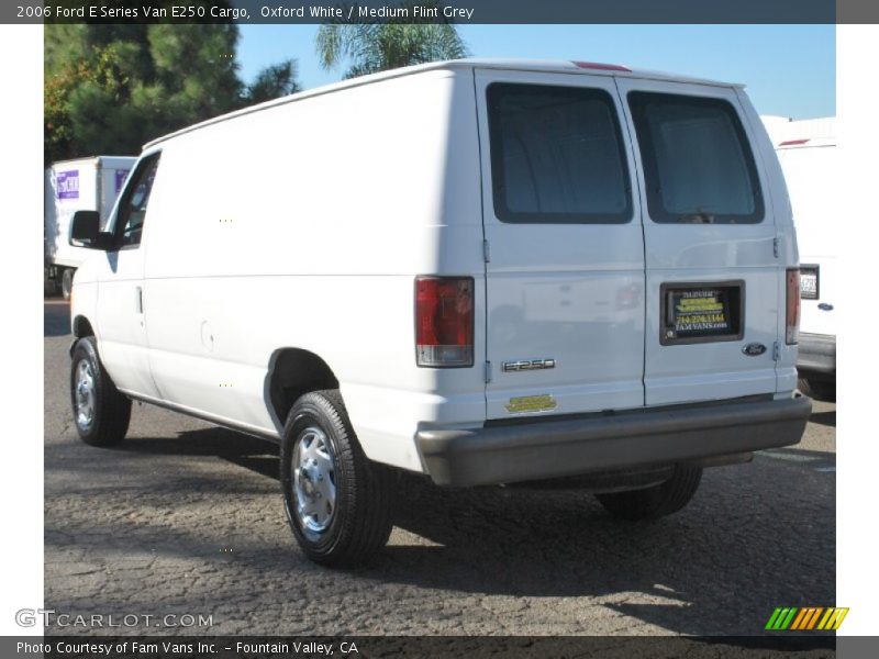 Oxford White / Medium Flint Grey 2006 Ford E Series Van E250 Cargo