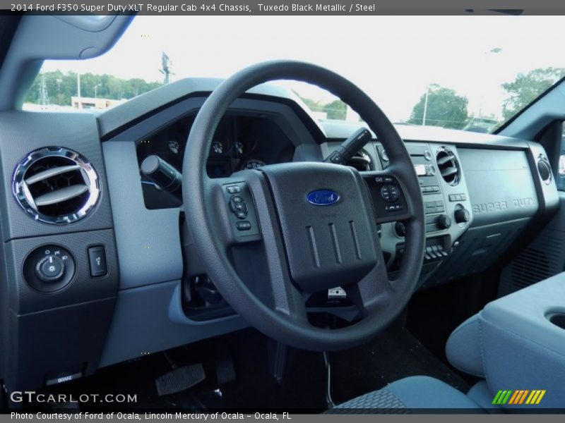 Dashboard of 2014 F350 Super Duty XLT Regular Cab 4x4 Chassis