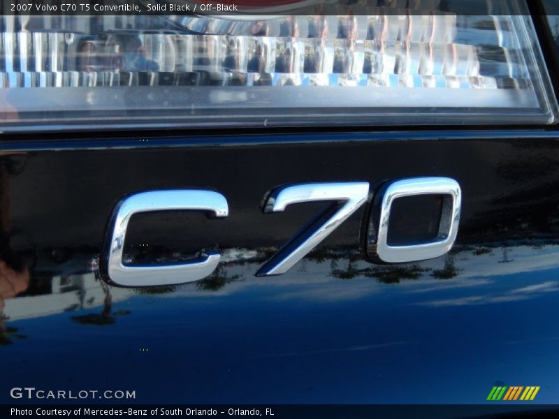 Solid Black / Off-Black 2007 Volvo C70 T5 Convertible
