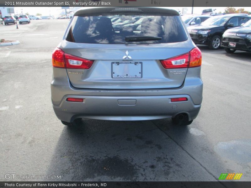 Mercury Gray / Black 2011 Mitsubishi Outlander Sport ES