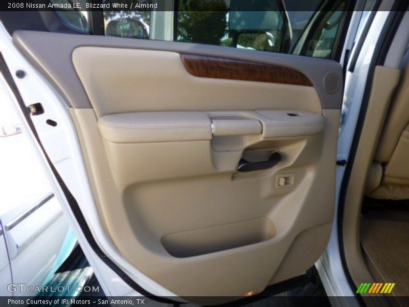Blizzard White / Almond 2008 Nissan Armada LE