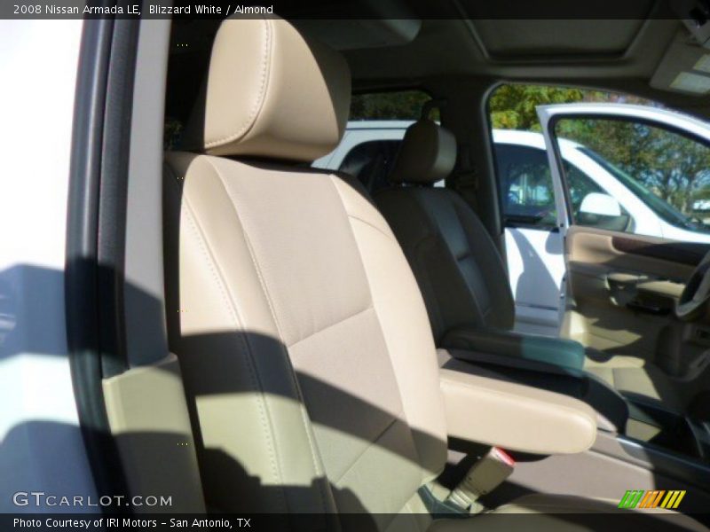 Blizzard White / Almond 2008 Nissan Armada LE