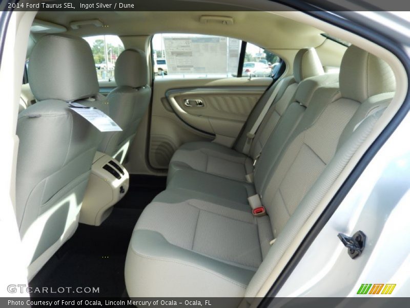 Ingot Silver / Dune 2014 Ford Taurus SEL