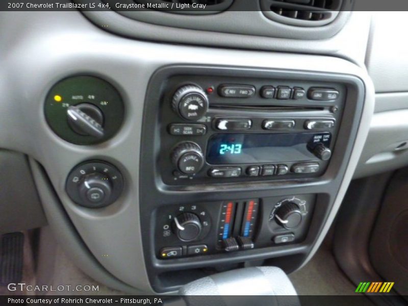 Graystone Metallic / Light Gray 2007 Chevrolet TrailBlazer LS 4x4