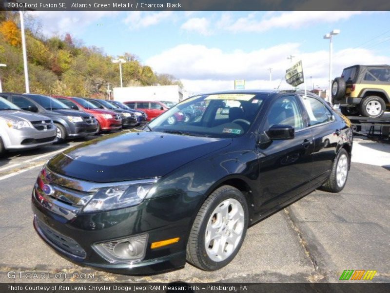 Atlantis Green Metallic / Charcoal Black 2010 Ford Fusion SE