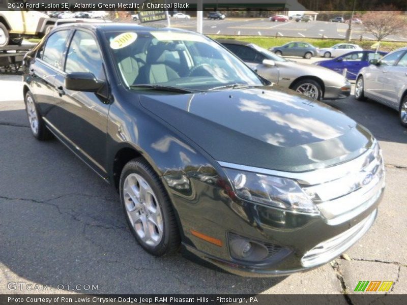 Atlantis Green Metallic / Charcoal Black 2010 Ford Fusion SE