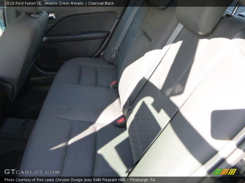 Atlantis Green Metallic / Charcoal Black 2010 Ford Fusion SE