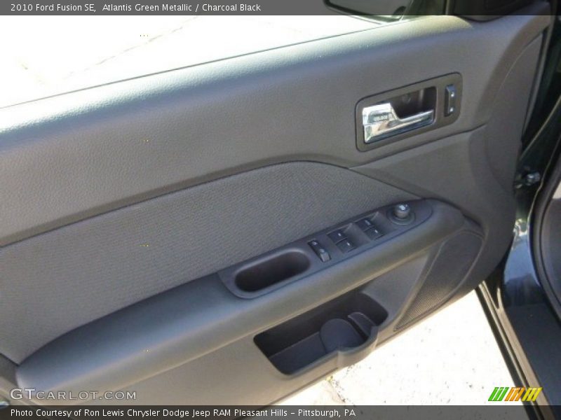 Atlantis Green Metallic / Charcoal Black 2010 Ford Fusion SE