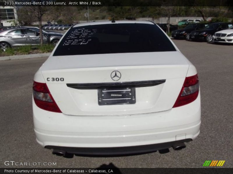 Arctic White / Black 2010 Mercedes-Benz C 300 Luxury