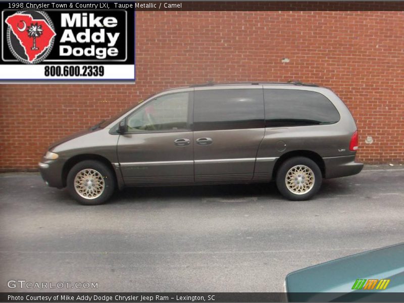 Taupe Metallic / Camel 1998 Chrysler Town & Country LXi