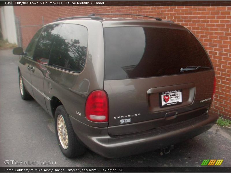 Taupe Metallic / Camel 1998 Chrysler Town & Country LXi