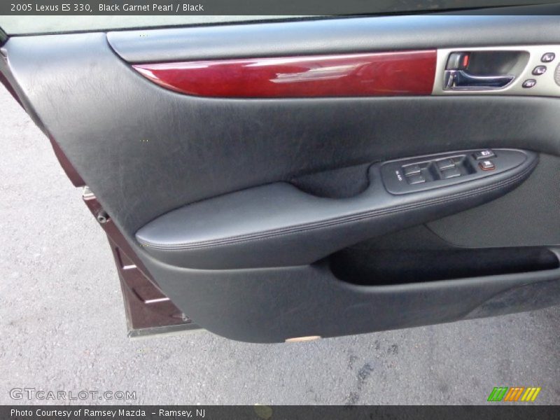 Black Garnet Pearl / Black 2005 Lexus ES 330