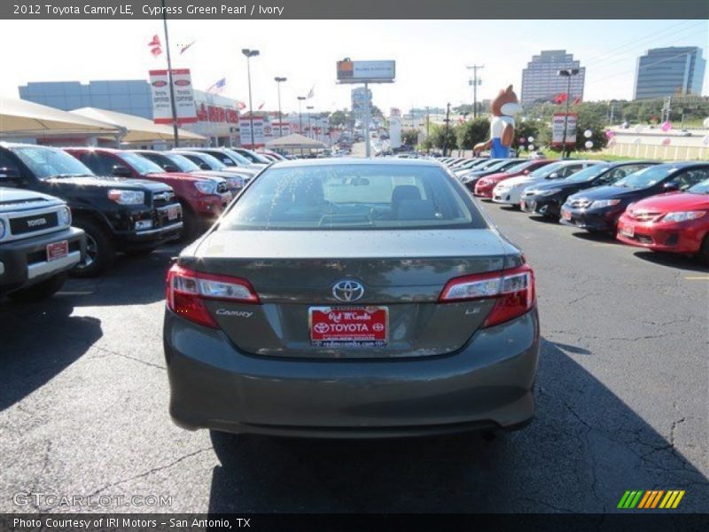 Cypress Green Pearl / Ivory 2012 Toyota Camry LE