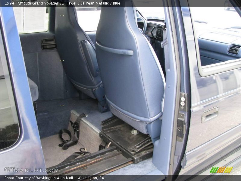 Jewel Blue Pearl Metallic / Blue 1994 Plymouth Grand Voyager SE