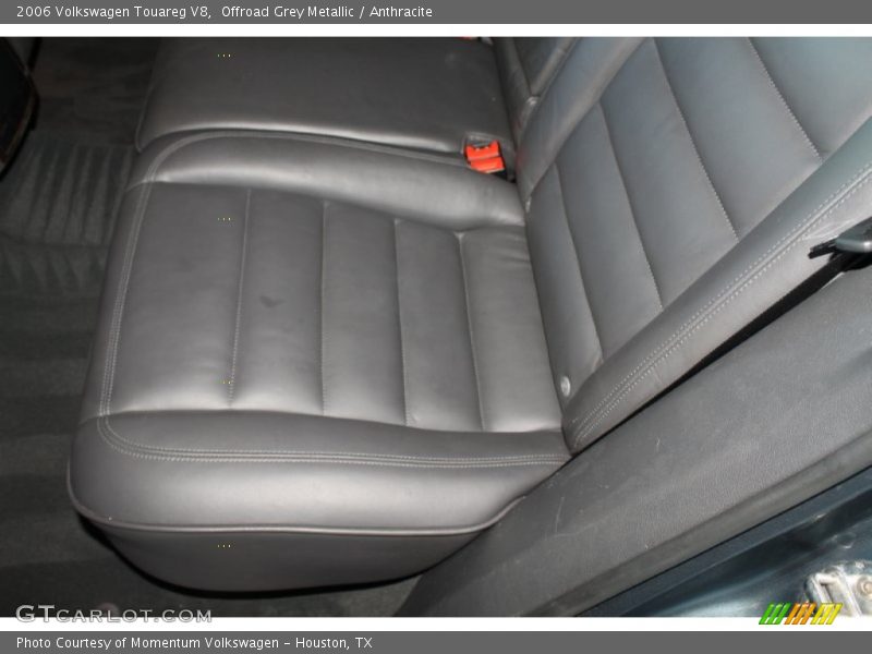 Offroad Grey Metallic / Anthracite 2006 Volkswagen Touareg V8