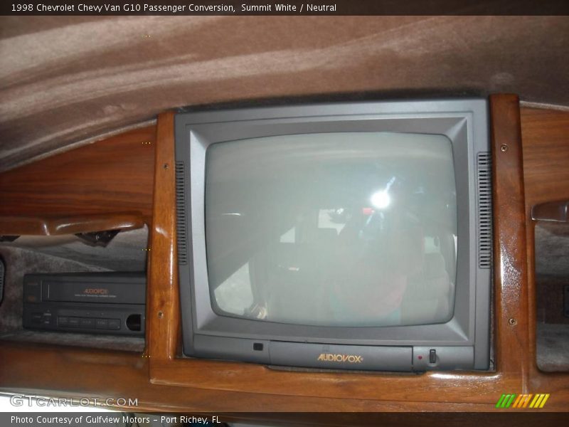 Summit White / Neutral 1998 Chevrolet Chevy Van G10 Passenger Conversion