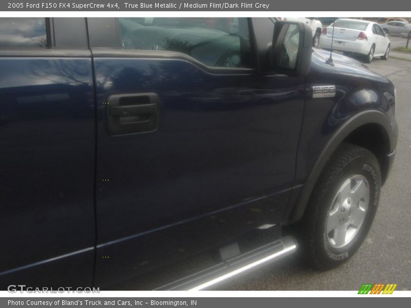 True Blue Metallic / Medium Flint/Dark Flint Grey 2005 Ford F150 FX4 SuperCrew 4x4