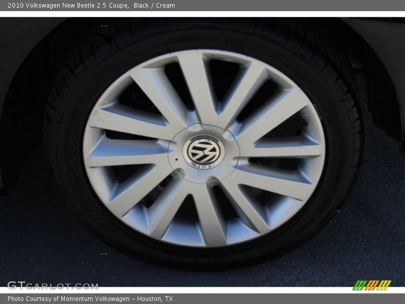 Black / Cream 2010 Volkswagen New Beetle 2.5 Coupe