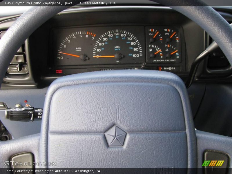Jewel Blue Pearl Metallic / Blue 1994 Plymouth Grand Voyager SE