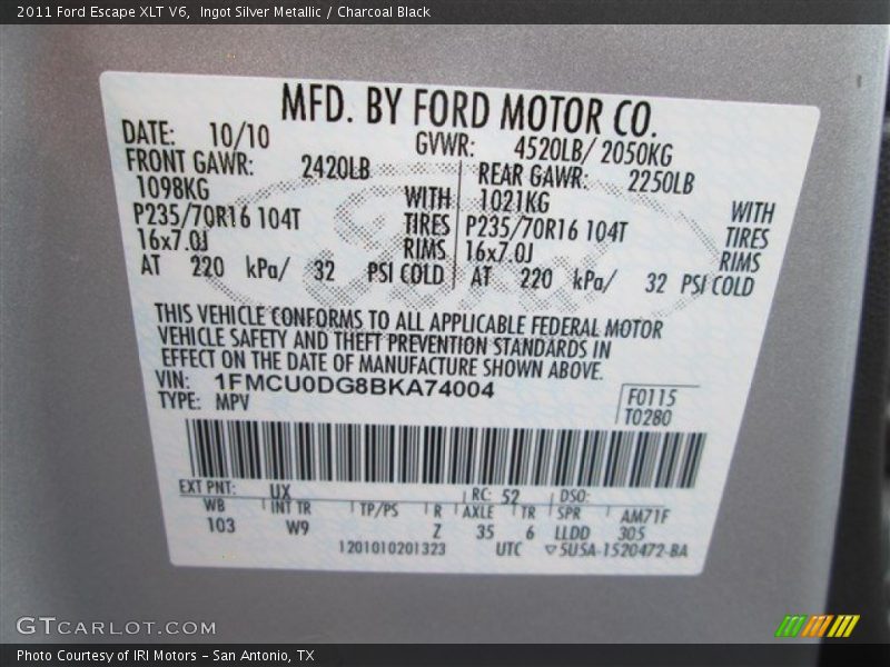 Ingot Silver Metallic / Charcoal Black 2011 Ford Escape XLT V6