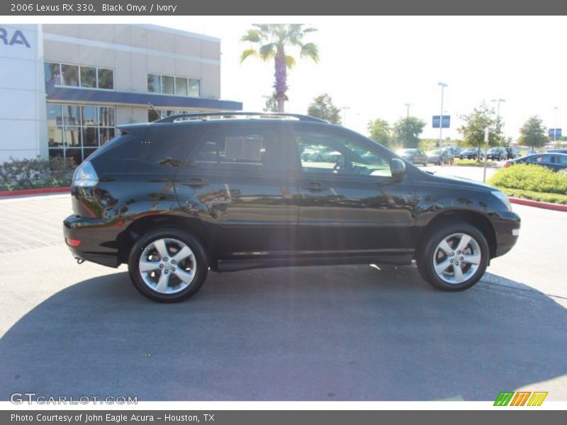 Black Onyx / Ivory 2006 Lexus RX 330