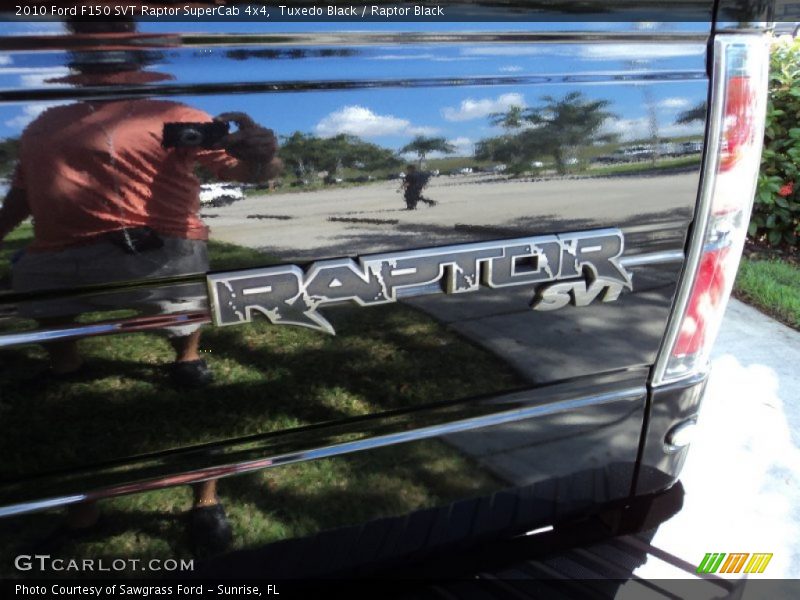 Tuxedo Black / Raptor Black 2010 Ford F150 SVT Raptor SuperCab 4x4