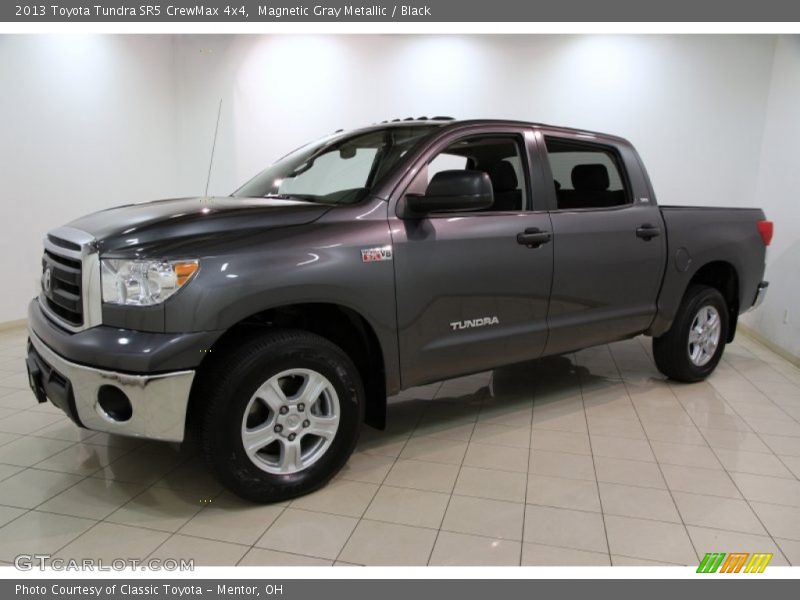 Magnetic Gray Metallic / Black 2013 Toyota Tundra SR5 CrewMax 4x4