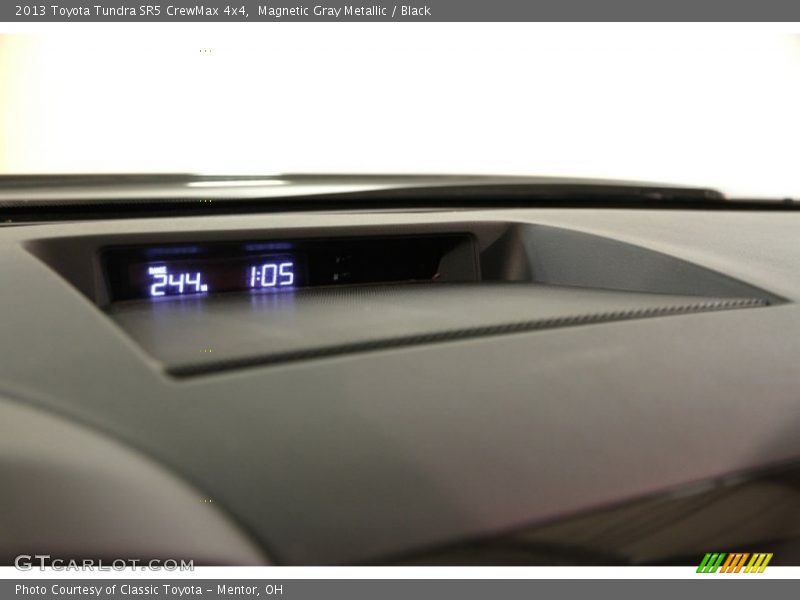 Magnetic Gray Metallic / Black 2013 Toyota Tundra SR5 CrewMax 4x4