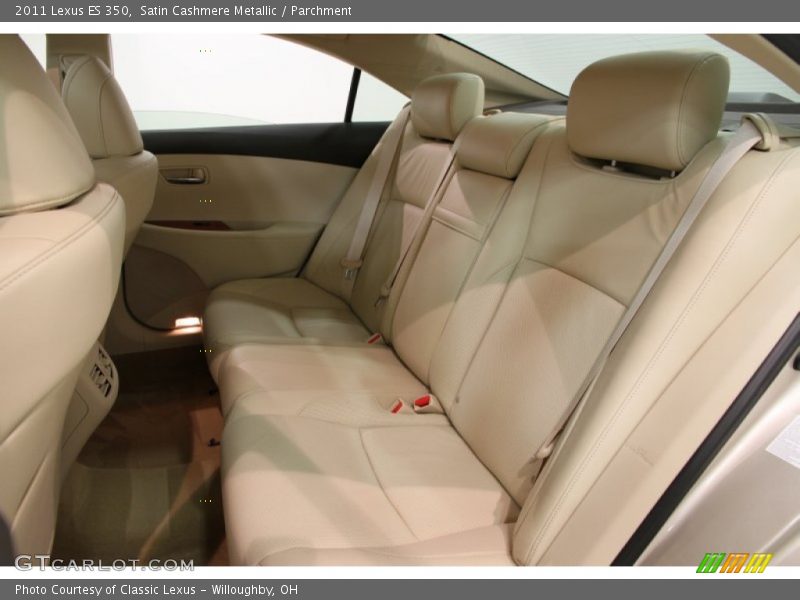 Satin Cashmere Metallic / Parchment 2011 Lexus ES 350