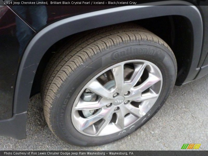 Brilliant Black Crystal Pearl / Iceland - Black/Iceland Gray 2014 Jeep Cherokee Limited