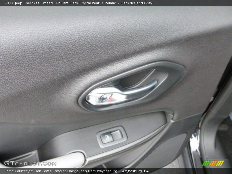 Brilliant Black Crystal Pearl / Iceland - Black/Iceland Gray 2014 Jeep Cherokee Limited