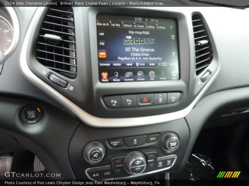 Brilliant Black Crystal Pearl / Iceland - Black/Iceland Gray 2014 Jeep Cherokee Limited