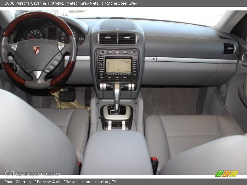 Dashboard of 2008 Cayenne Tiptronic