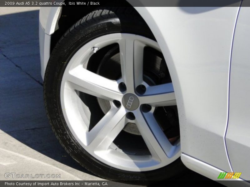 Ibis White / Black 2009 Audi A5 3.2 quattro Coupe