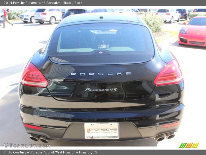 Black / Black 2014 Porsche Panamera 4S Executive