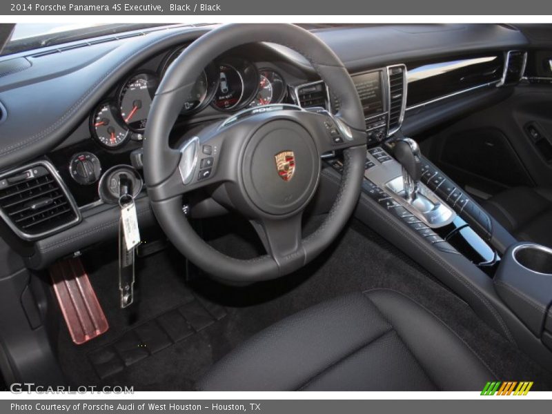 Black / Black 2014 Porsche Panamera 4S Executive