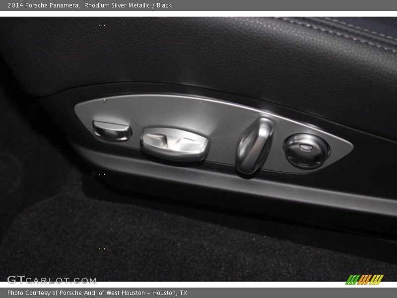 Controls of 2014 Panamera 