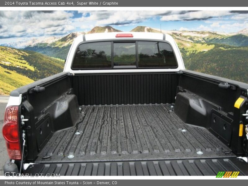 Super White / Graphite 2014 Toyota Tacoma Access Cab 4x4