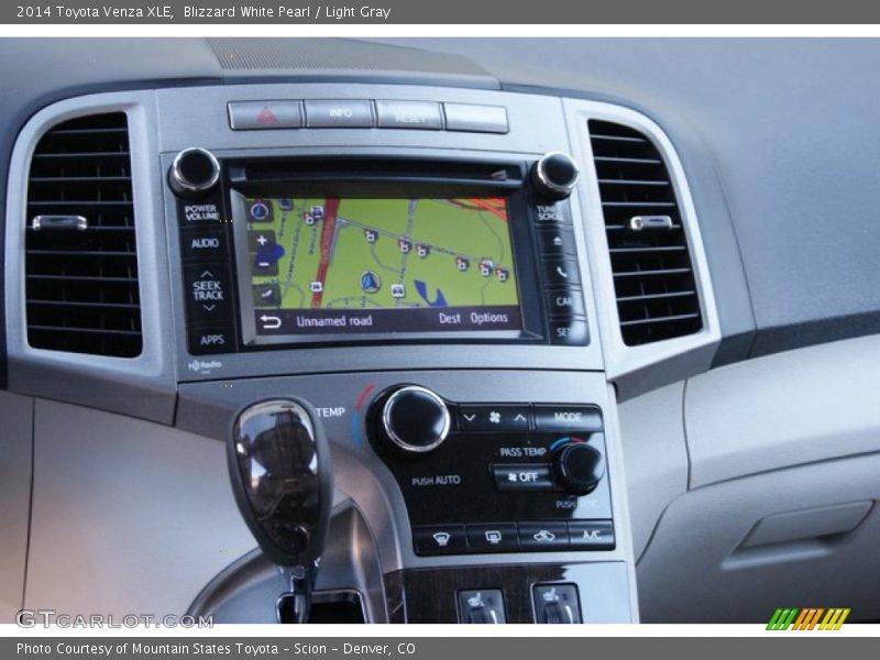 Navigation of 2014 Venza XLE