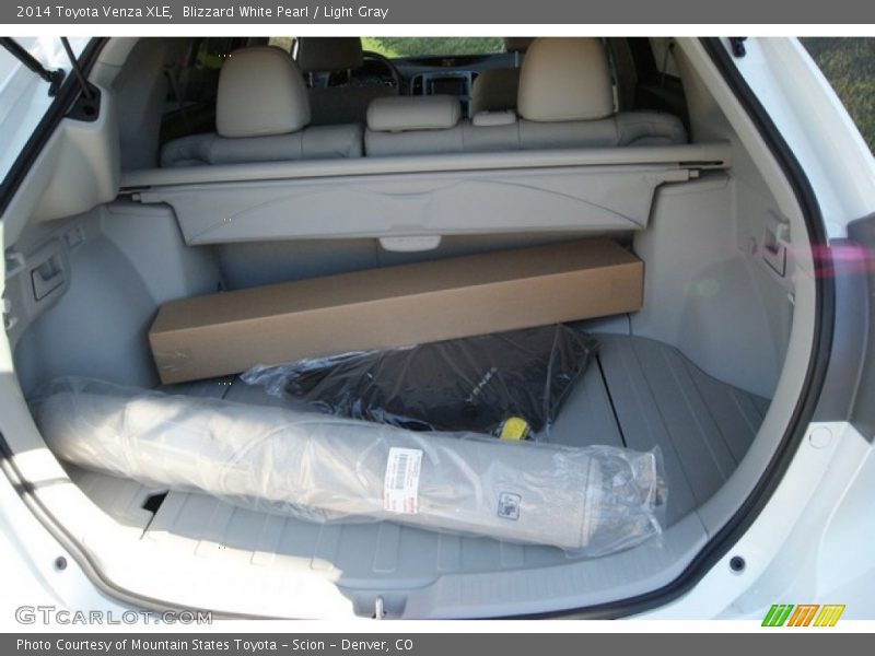 Blizzard White Pearl / Light Gray 2014 Toyota Venza XLE