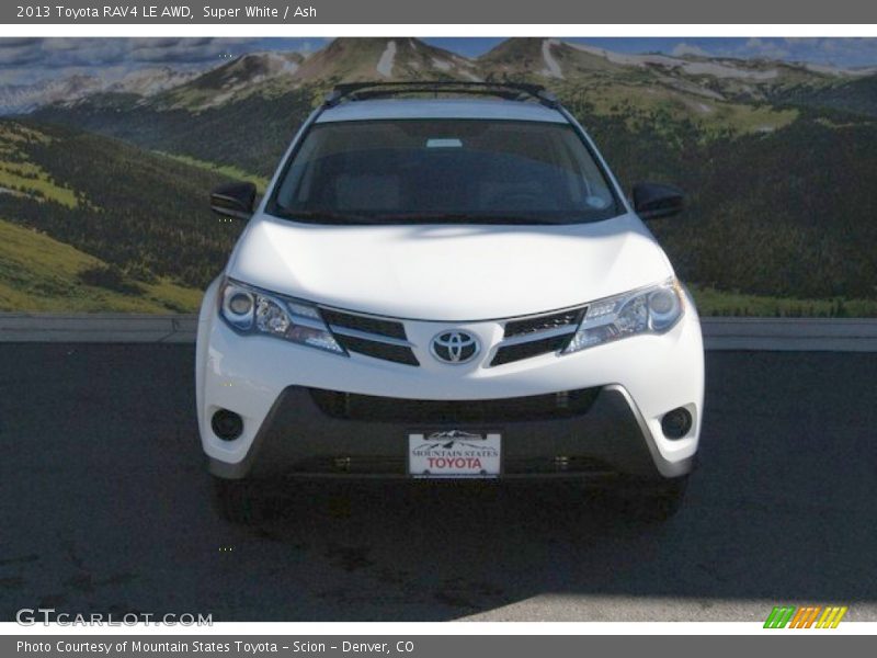 Super White / Ash 2013 Toyota RAV4 LE AWD