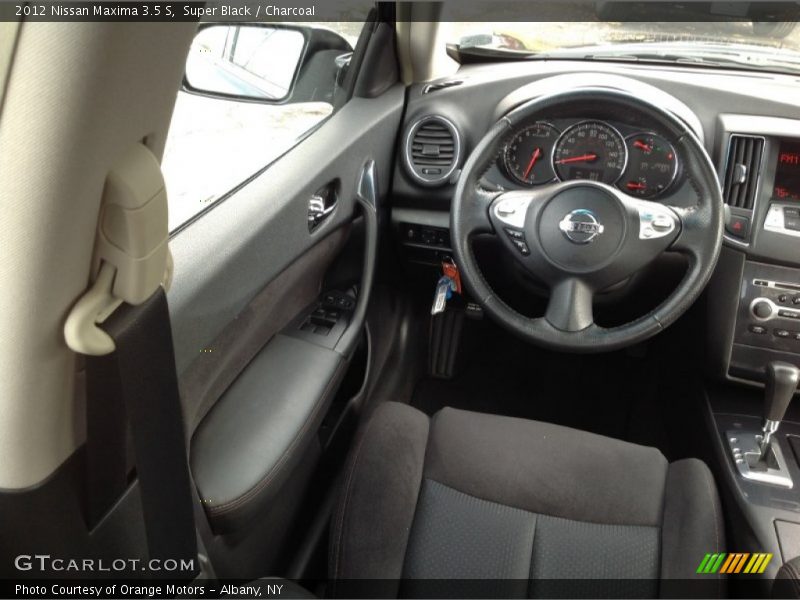 Super Black / Charcoal 2012 Nissan Maxima 3.5 S