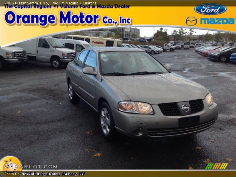 Radium Metallic / Charcoal 2006 Nissan Sentra 1.8 S