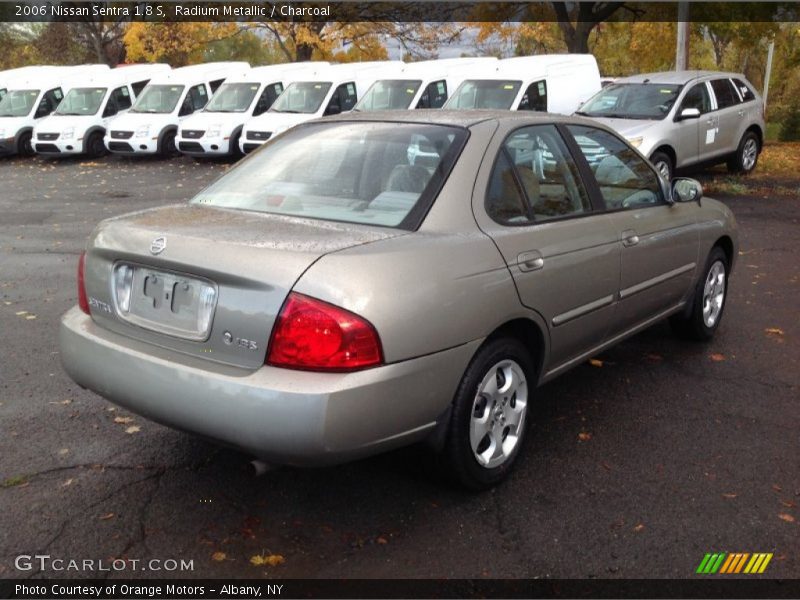 Radium Metallic / Charcoal 2006 Nissan Sentra 1.8 S