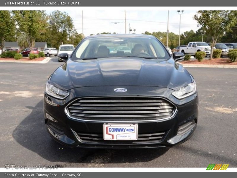 Tuxedo Black / Dune 2014 Ford Fusion SE